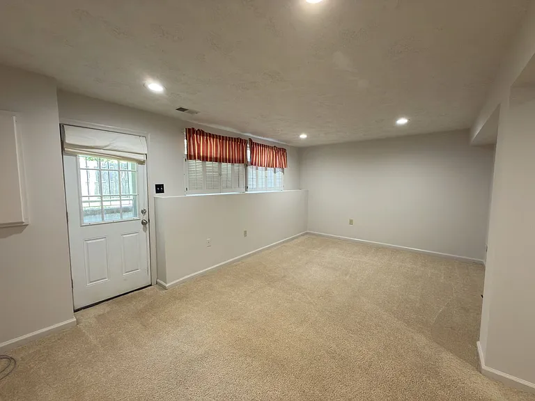 5519 Inverness Woods Ct — Photo 27