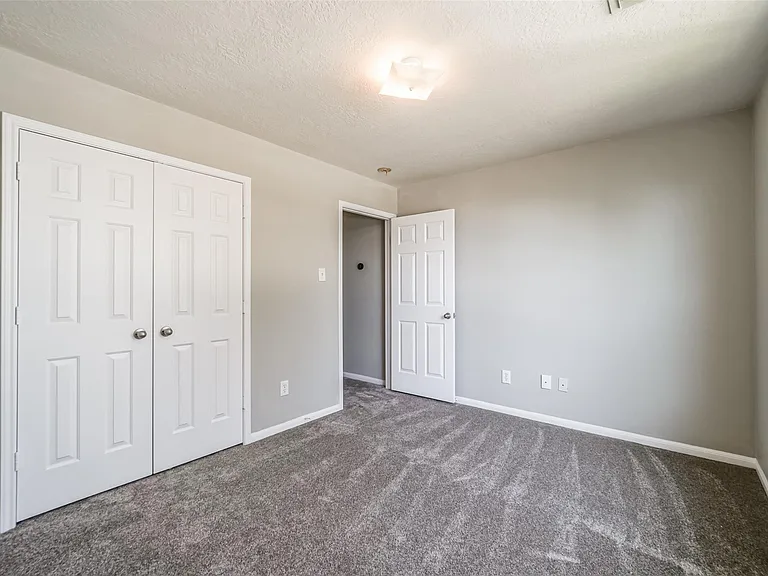 4822 Mosaic Canyon Ct — Photo 30