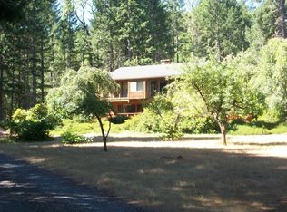 372 Fir Canyon Rd, Grants Pass, OR 97527