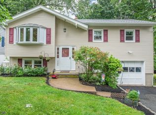 309 Knox Way, Hopatcong Boro, NJ 07843