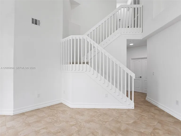 5502 NW 112th Ct #5502 — Photo 7