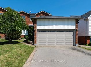 110 Freeland Ave, Clarington, ON L1C 4V6