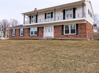 1245 Waycross Rd, Cincinnati, OH 45240