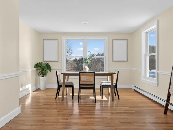 487 Gray Road, North Yarmouth, ME 04097