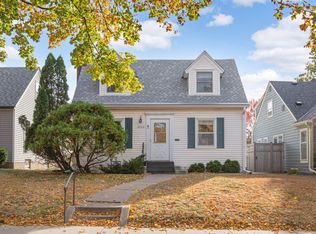 2112 Scheffer Ave, Saint Paul, MN 55116