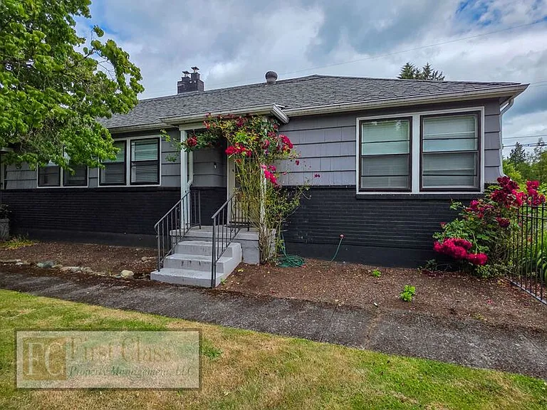 5735 N Montana Ave — Photo 28