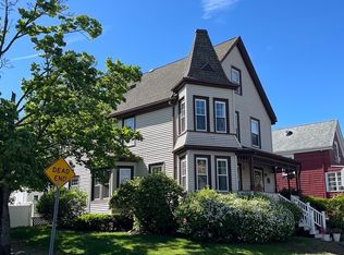 6 Minerva St, Swampscott, MA 01907