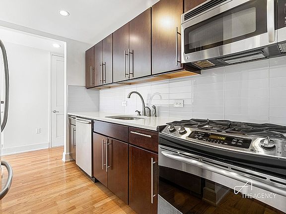 5th image of 775 Lafayette Ave APT 14C