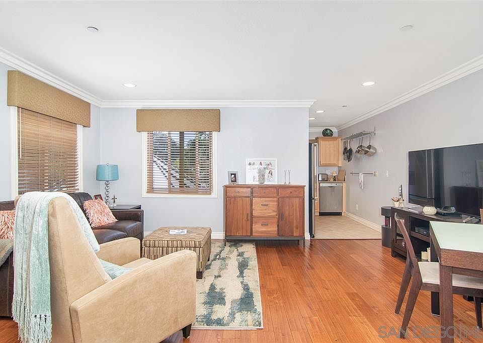 1st image of 7514 Girard Ave APT G