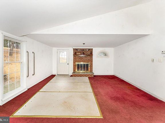 3rd image of 10891 Bethesda Church Rd