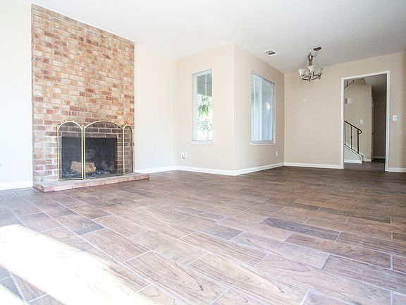 3rd image of 5131 White Birch Ct