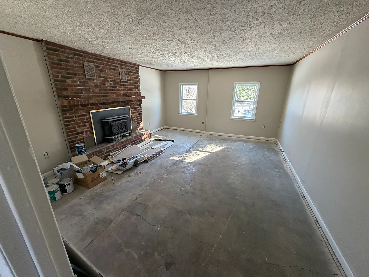 3 bed, $1,000 — Photo 4