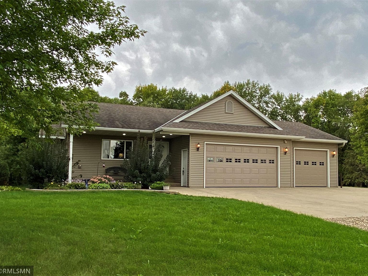 2600 County Road 8 SE, Kandiyohi, MN 56251 Zillow