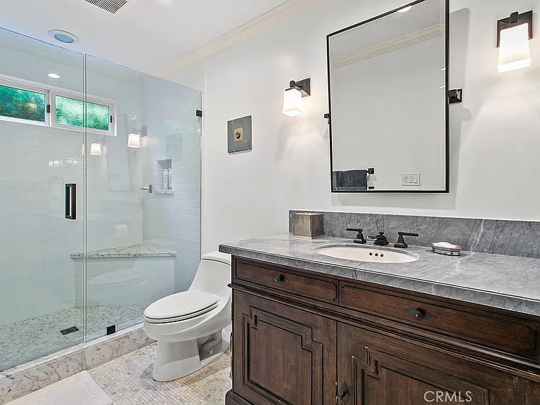 1010 Emerald Bay — Photo 50