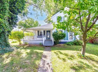 6420 Denton Rd, Van Buren Township, MI 48111