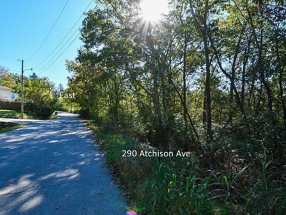 3rd image of 290 Atchison Avenue