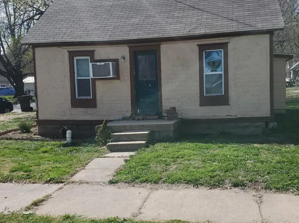 1701 Park St, Hamburg, IA 51640