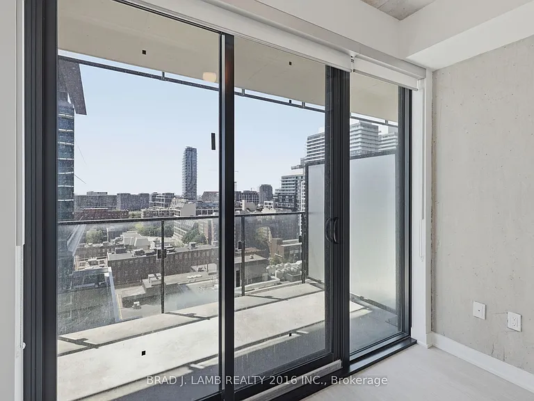 284 King St E #1303 — Photo 10