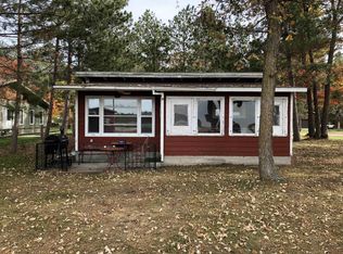 38569 E Blueberry Dr, Menahga, MN 56464
