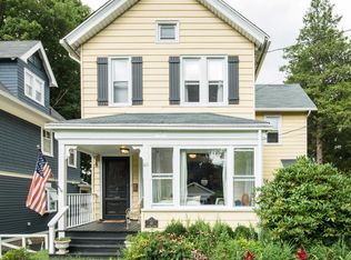 61 Lawton Ave, Hartsdale, NY 10530