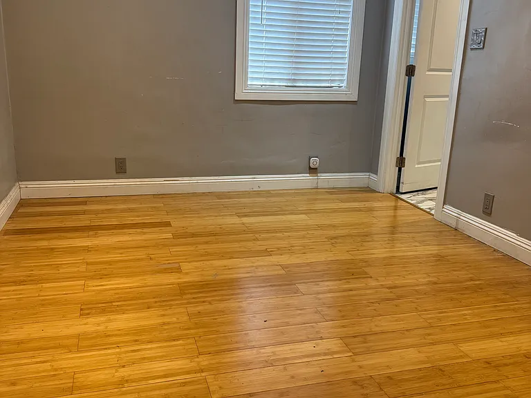 1324 N Serrano Ave #1324 — Photo 11