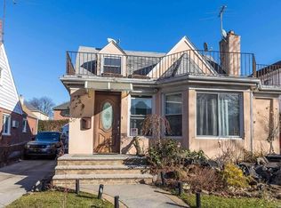 7333 188th St, Flushing, NY 11366