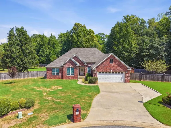 17 Charleston Cv, Cabot, AR 72023
