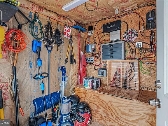 30th image of this home