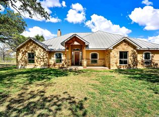 1224 Fm 3432, Adkins, TX 78101