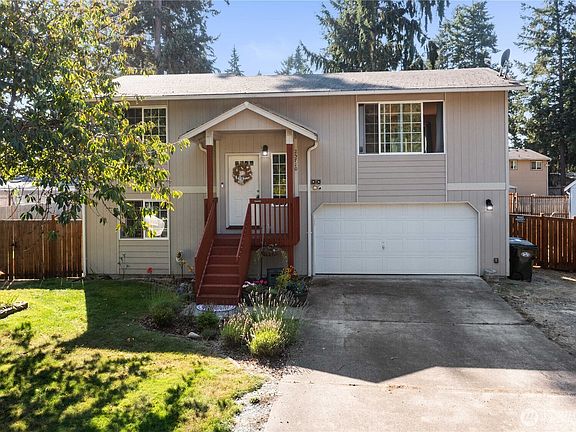 2nd image of 25710 58th Avenue Ct E