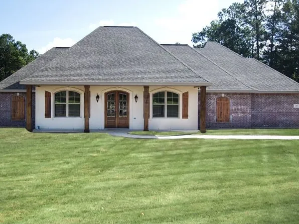 145 Eagle Point Rd, Leesville, LA 71446