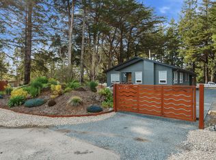 88879 Highway 42 S, Bandon, OR 97411