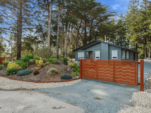 88879 Highway 42 S, Bandon, OR 97411