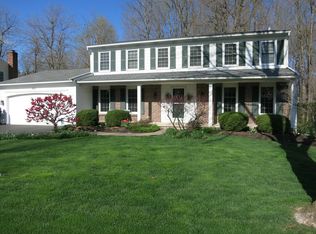 98 Stover Rd, Rochester, NY 14624