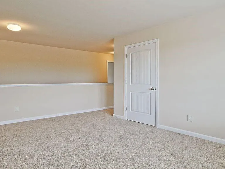 507 Springer Pkwy — Photo 17