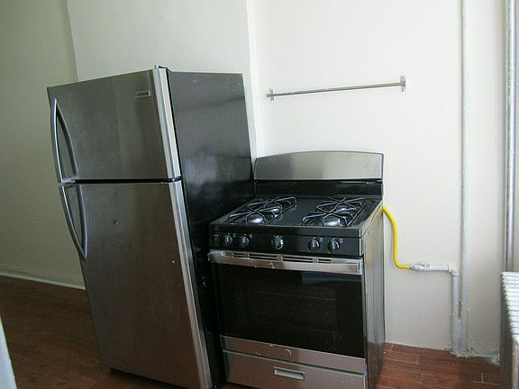 5th image of 2304 Atlantic Ave #F