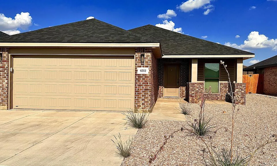 6212 Poppy Dr