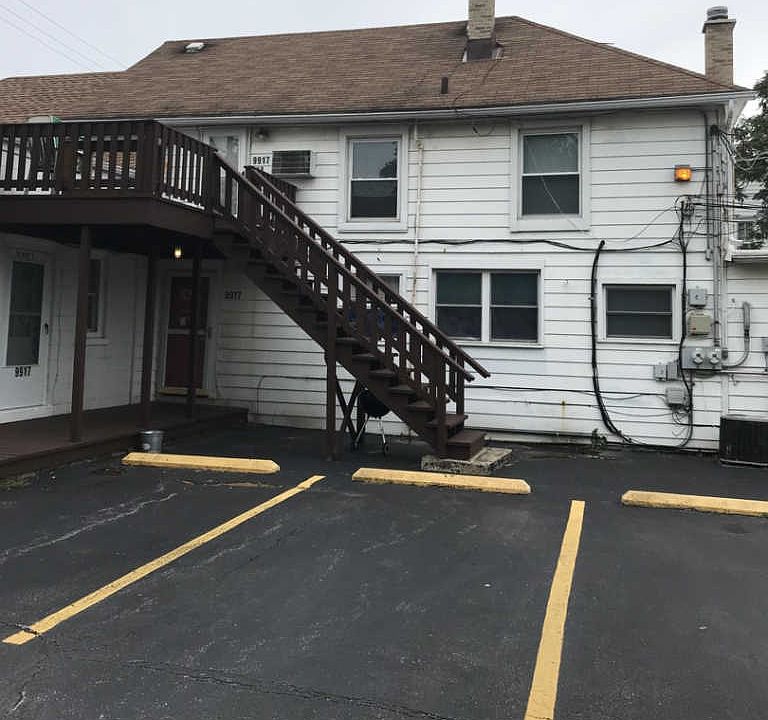 1st image of 9917 W 143rd St APT 2R
