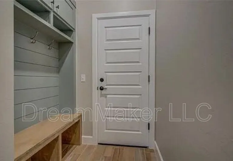 11079 Black Lion Ct — Photo 28