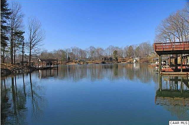 1st image of 212 Mulberry Bush Ln