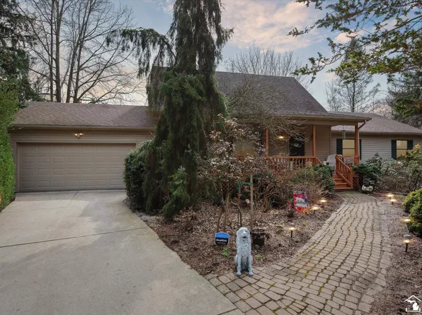 1155 Donald Dr, Temperance, MI 48182