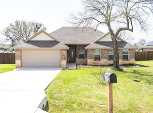 643 Half Moon Way, Bridgeport, TX 76426
