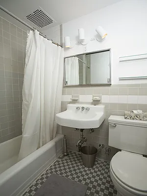 Sold by Sotheby's International Realty | media 4