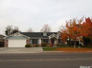 1917 Snyder Ave, Modesto, CA 95356