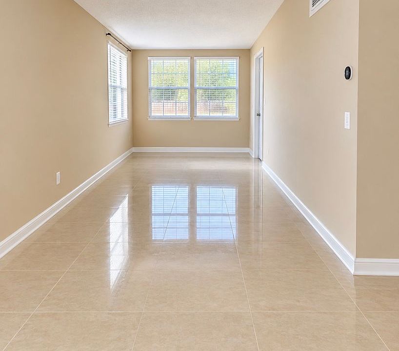 1st image of 2983 Buena Vista Rd #2C