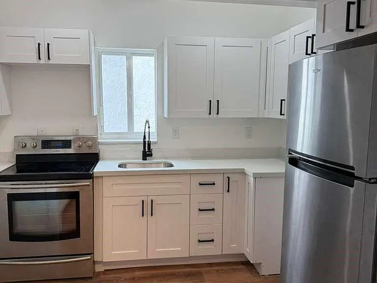 817 Tyler St #8 — Photo 8
