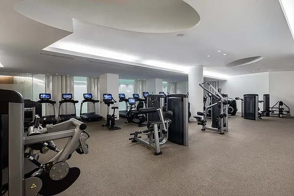 Rented by Compass | media 9