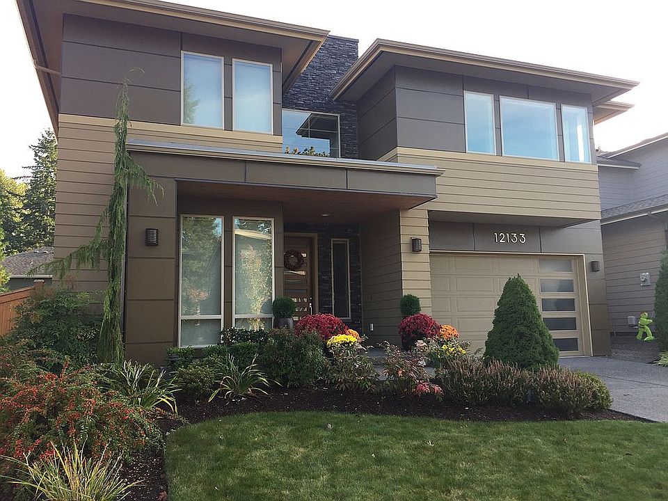 1st image of 12133 NE 106th Pl
