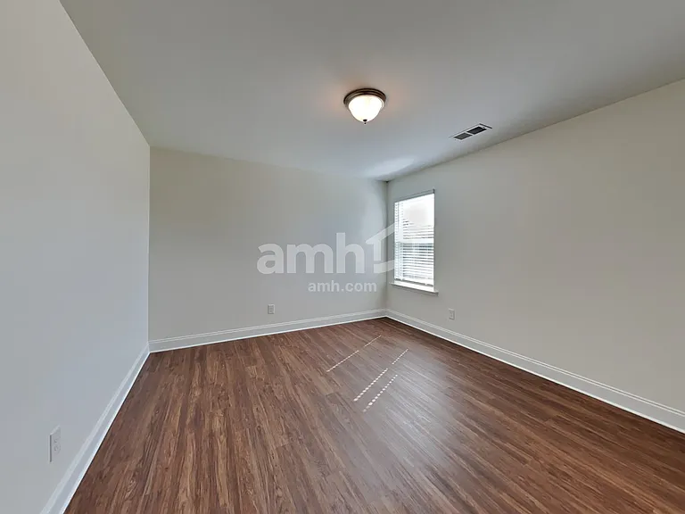 114 Cairo Ct — Photo 19