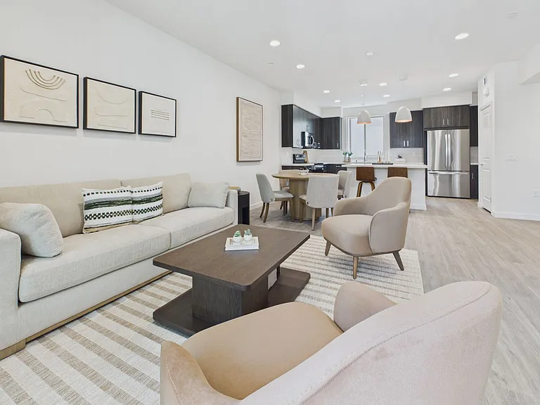 Solaterra Granada Hills — Photo 21